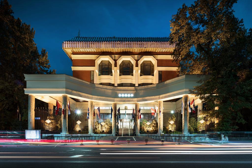 The Dostyk Hotel Almaty Eksteriør billede