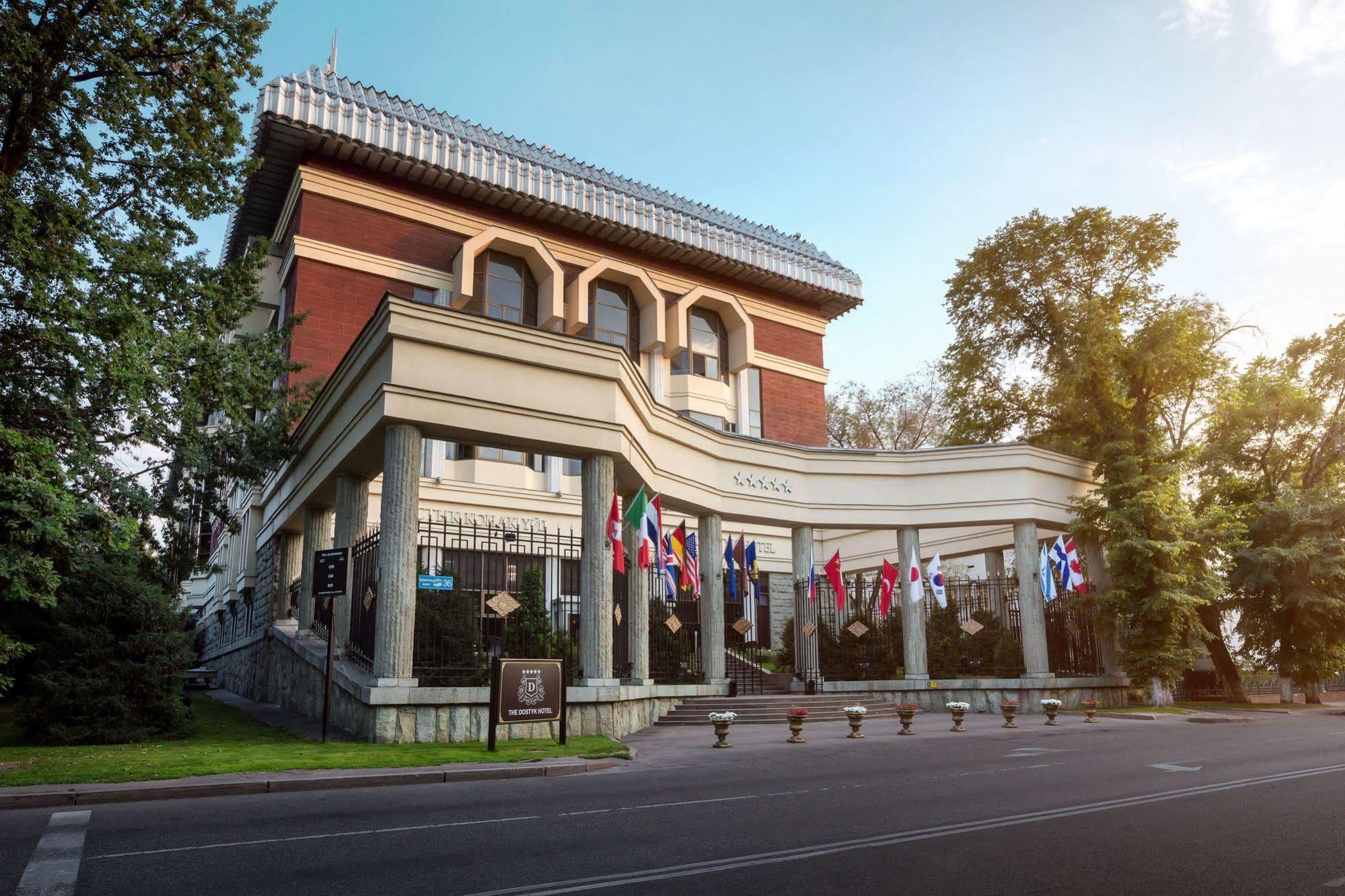 The Dostyk Hotel Almaty Eksteriør billede